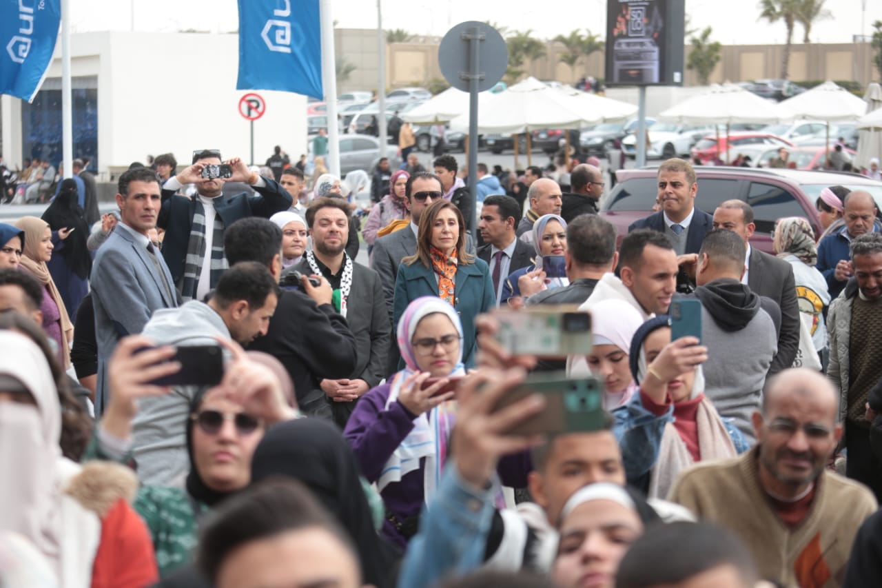 وزيرة الثقافة تشهد احتفالات يوم فلسطين